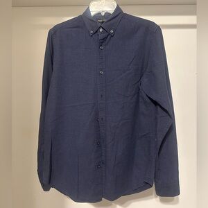 Men’s Banana Republic - Navy Blue Thin Flannel Dress Shirt. BRAND NEW CONDITION!